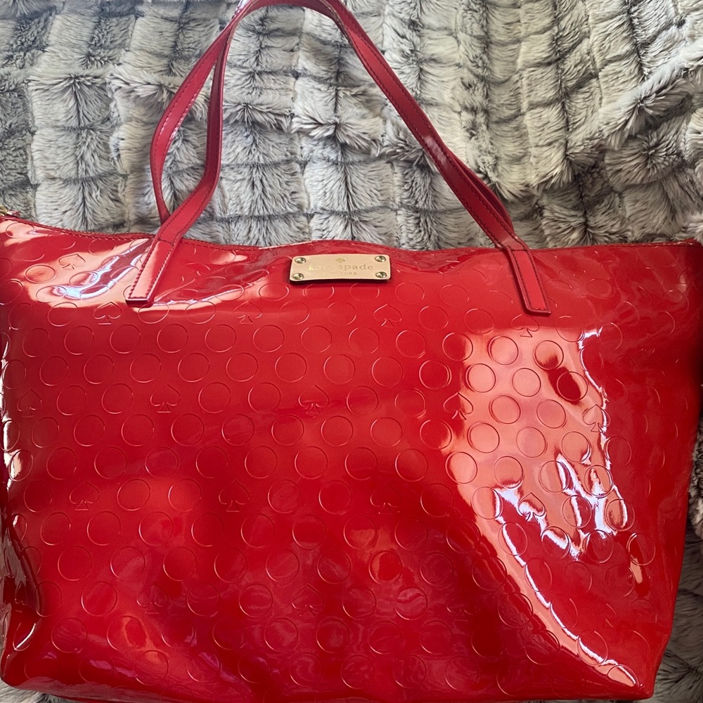 Red Patent Leather Signature Kate Spade Tote Purse with Storage Bag
